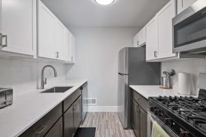 Serene & Modern Haven for Relaxation