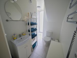 "Stella apartamentai" su baseinu prie jūros