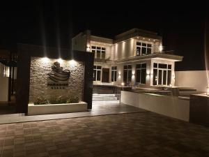 PARADISE Villa