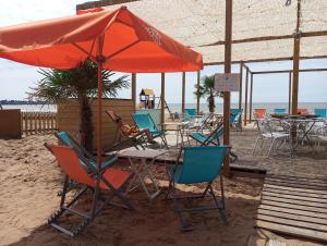 Appartements L-Olivier, appartement cosy entre mer et foret : photos des chambres