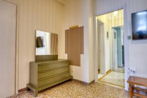 Acropolis Vintage Apartment