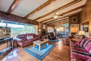 The Painted Horse Retreat