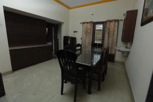 Happyhomes Porur -Near RMZ Software Park-Commerzone-DLF IT SEZ Park -L&T