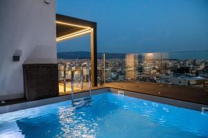 Nikki's Skylight Suite with private swimming pool