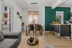 Green Oasis New Apartment