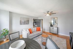 Prime Downtown Atlanta Condo with Balcony