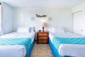 Sky-High Waikiki Escape--Mountain and Golf Course Views, Steps to the Beach and Free Parking (23711)