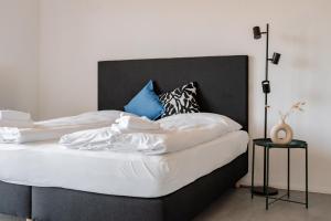 Skyrise Aparthotel Rammingen - Moderne Apartments mit Küche & Parkplatz