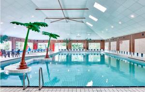 Awesome Home In Andijk With Wifi