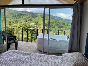 Divino Glamping Romantico Jacuzzi Villeta NUEVO