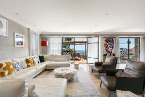 Azurenting - Domaine exclusif vue mer avec piscine