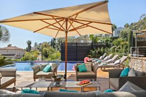 Azurenting - Domaine exclusif vue mer avec piscine