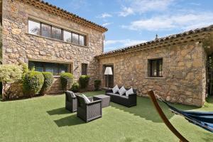 Azurenting - Domaine exclusif vue mer avec piscine