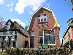 Lodge in Giethoorn with breakfast