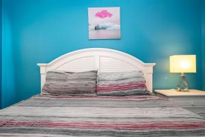 1573 MC - Grand Champions Retreat A 9-Bedroom Villa for Memorable Getaways