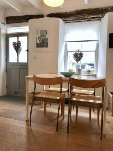 4 St Eia - Happy Place