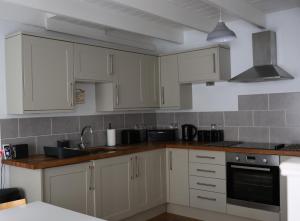 4 St Eia - Happy Place