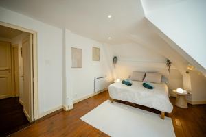 Appartements Les Toits d-Auxerre - Center - Rooftop View : photos des chambres