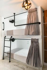 Qantic Lodging