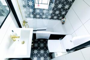 Cosy studio in Chelsea cloisters Hotel