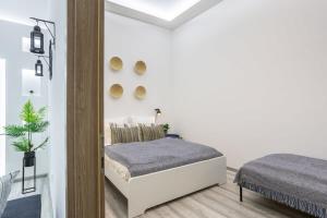 New Spacious & Central Home