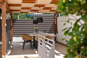 Villa Ines with Pool by the beach