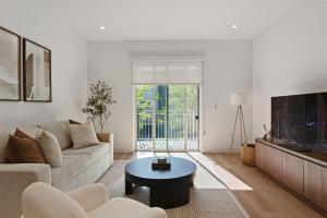 Luxurious 2BR Apartment in heart of Silicon Valley