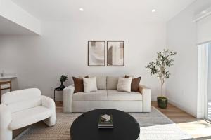 Luxurious 2BR Apartment in heart of Silicon Valley