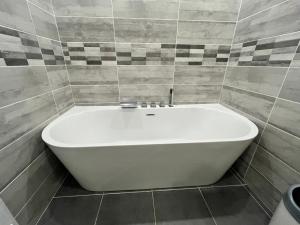 Villas Villa familiale avec piscine, jardin,Cosy & calme : photos des chambres
