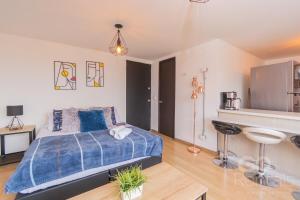 City Views & Relaxing Vibes, Near Nature