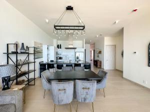 2BR Sandy Beach Beachfront Getaway