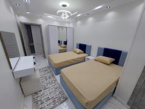 شقه فندقيه تقاطع شارع شهاب مع شارع سوريا