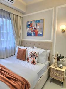 Luxury Condotel Manila by MOA