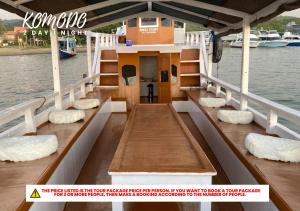 Komodo 2 Day 1 Night