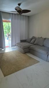 Casa e flat com piscina - Praia da Enseada