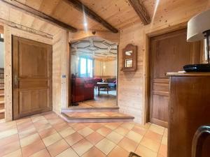 Chalets Chalet a Flumet pour 8 pers avec terrasse et WiFi inclus - FR-1-505-225 : photos des chambres