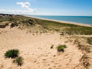 Maisons de vacances Studio mezzanine charmant, 3 couchages, proche plage - FR-1-224B-245 : photos des chambres