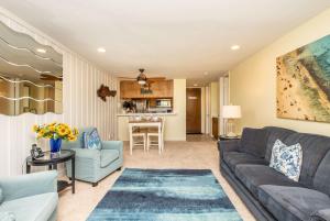 Steps to the Beach 2 Pools & Hot Tubs - A-204