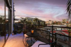 Upscale Modern Spacious Loft in Little Italy