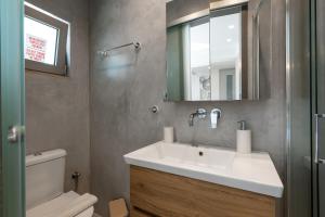 Ioanna Endless Blue Studio