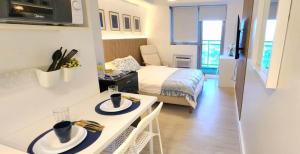 Deluxe Double Room Azure North Pampanga