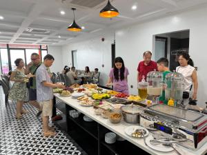 Sunrise Hotel Vân Đồn