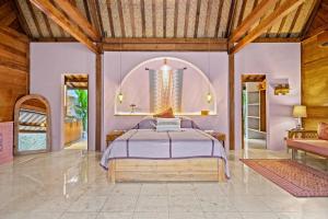 Villa Rose style pool 1 bed loft Kitchen