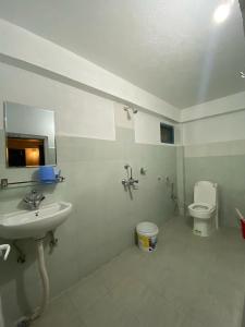 hotel aagan cafe & resturant