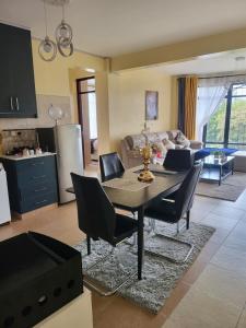 G&G Homes Executive Suite