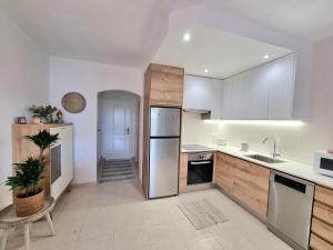 Bello apartamento con piscina a un paso del centro