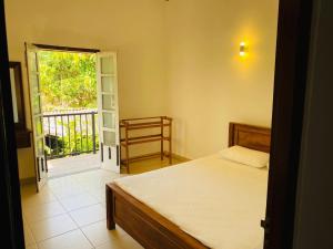 Nihals Place - Garden View