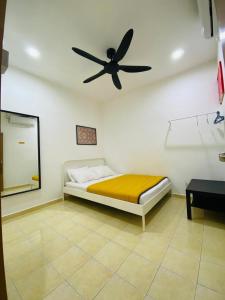 Deenas Cottage Homestay Kulim Hitech Hospital Kulim, Three bedrooms Single Storey Terrace House
