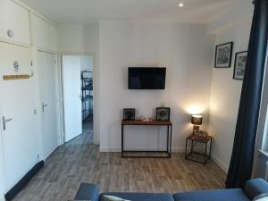 Appartements Appartement T2 N3, Proche Naval Group et Centre Ville : photos des chambres