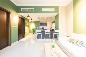 Charming Stay by Dubai Marina